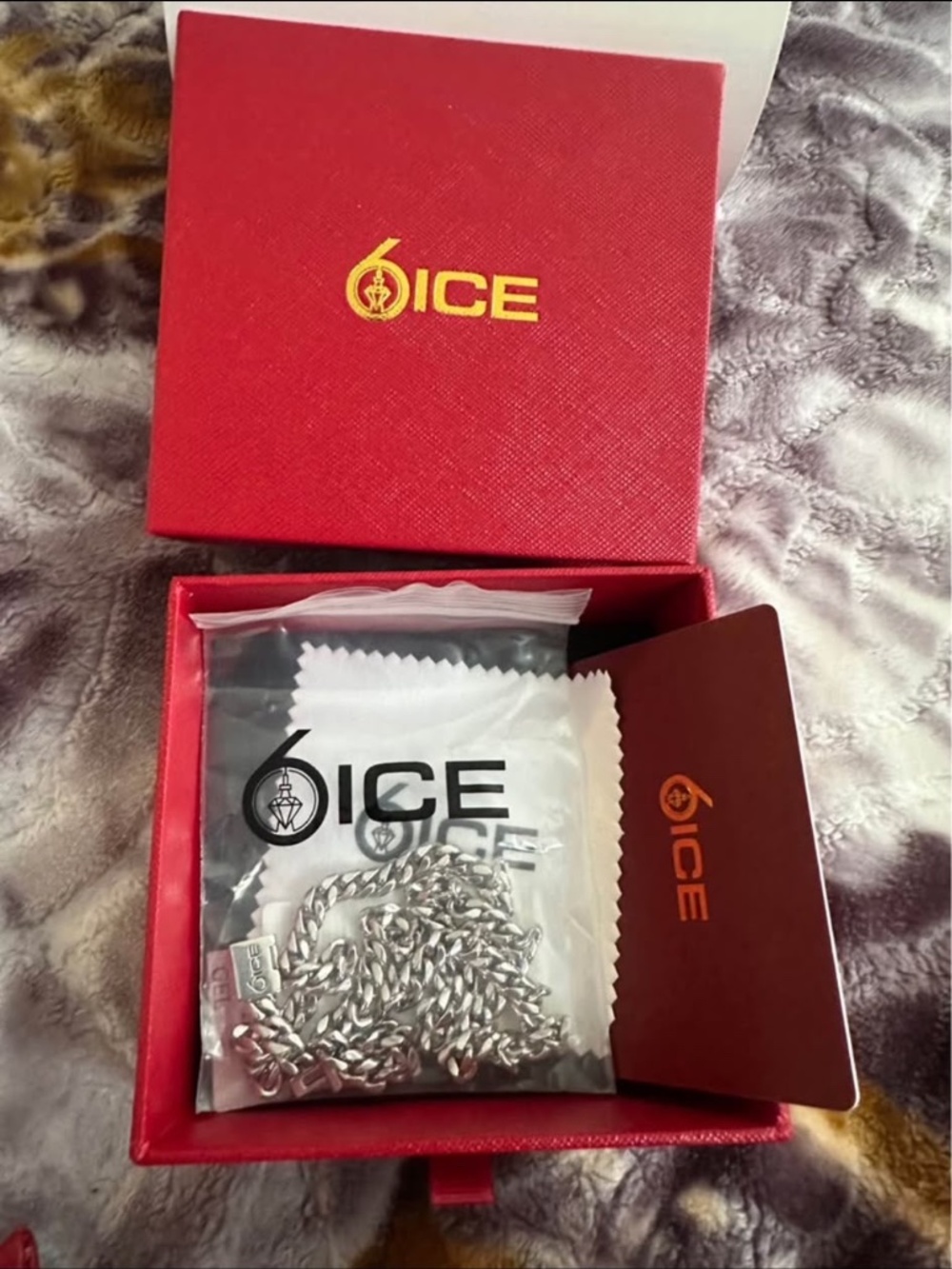 6ICE Silver Cuban Chain Order it by mistake, Unisex Chain Comes with warranty